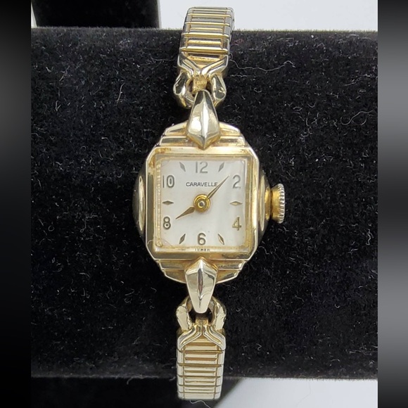Vintage Caravelle by Bulova Mechanical 7 Jewel Ladies Wrist Watch - Picture 6 of 9